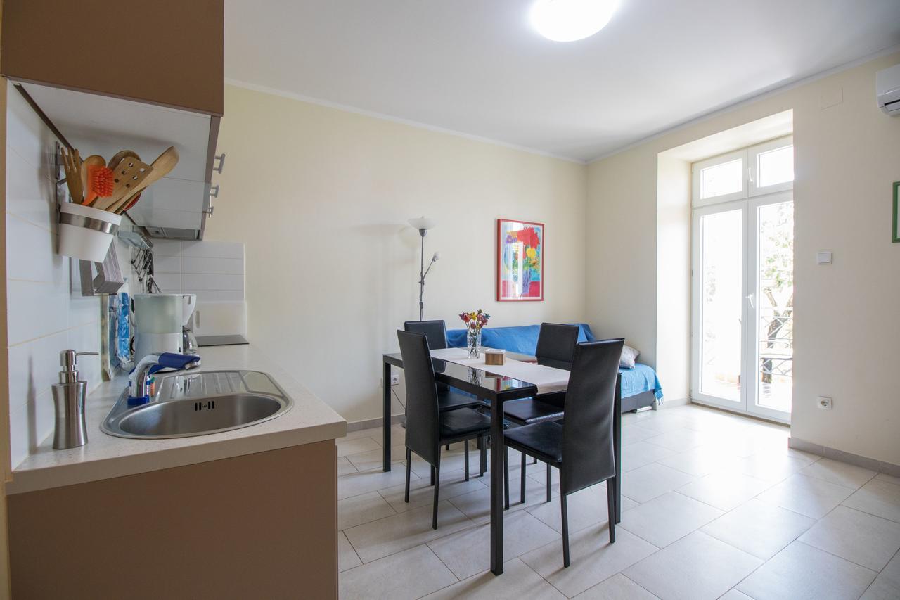 Apartment Andres ซริกเวนิซา ภายนอก รูปภาพ