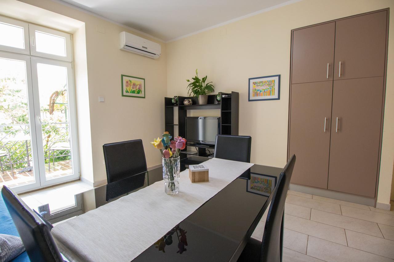Apartment Andres ซริกเวนิซา ภายนอก รูปภาพ