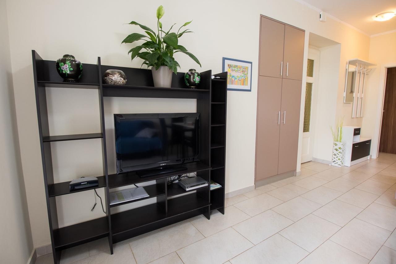 Apartment Andres ซริกเวนิซา ภายนอก รูปภาพ