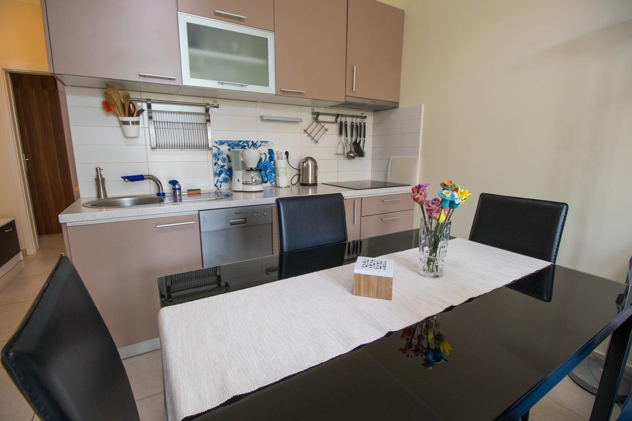 Apartment Andres ซริกเวนิซา ภายนอก รูปภาพ